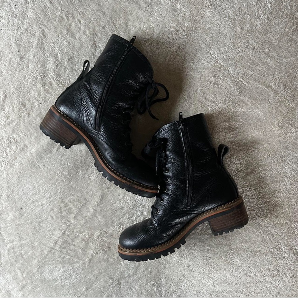 Black Leather lace-up, side zipper Combat Boots
